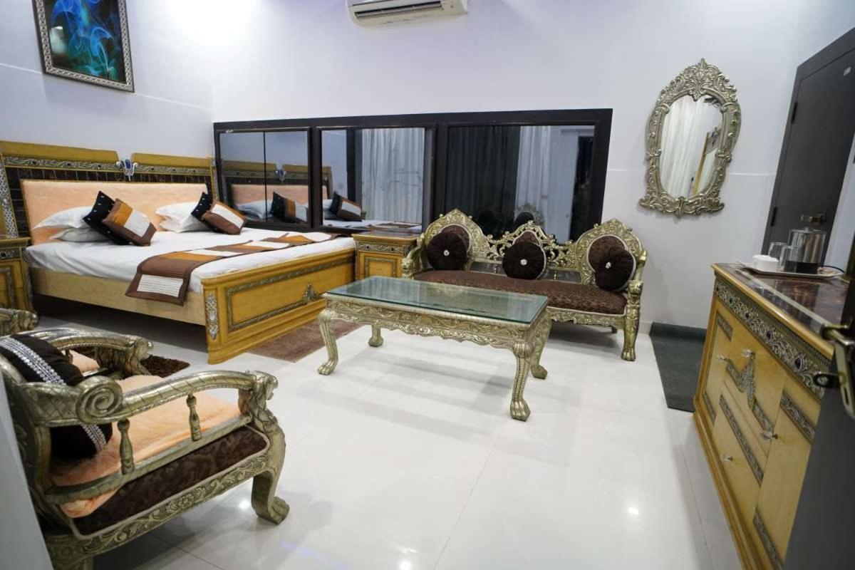 Citi Pride Garden And Hotel Ajmer Esterno foto