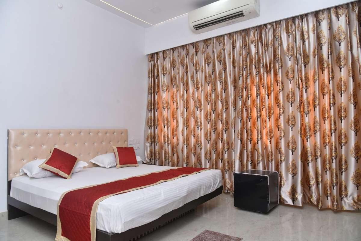 Citi Pride Garden And Hotel Ajmer Esterno foto