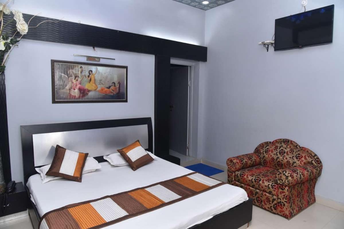 Citi Pride Garden And Hotel Ajmer Esterno foto