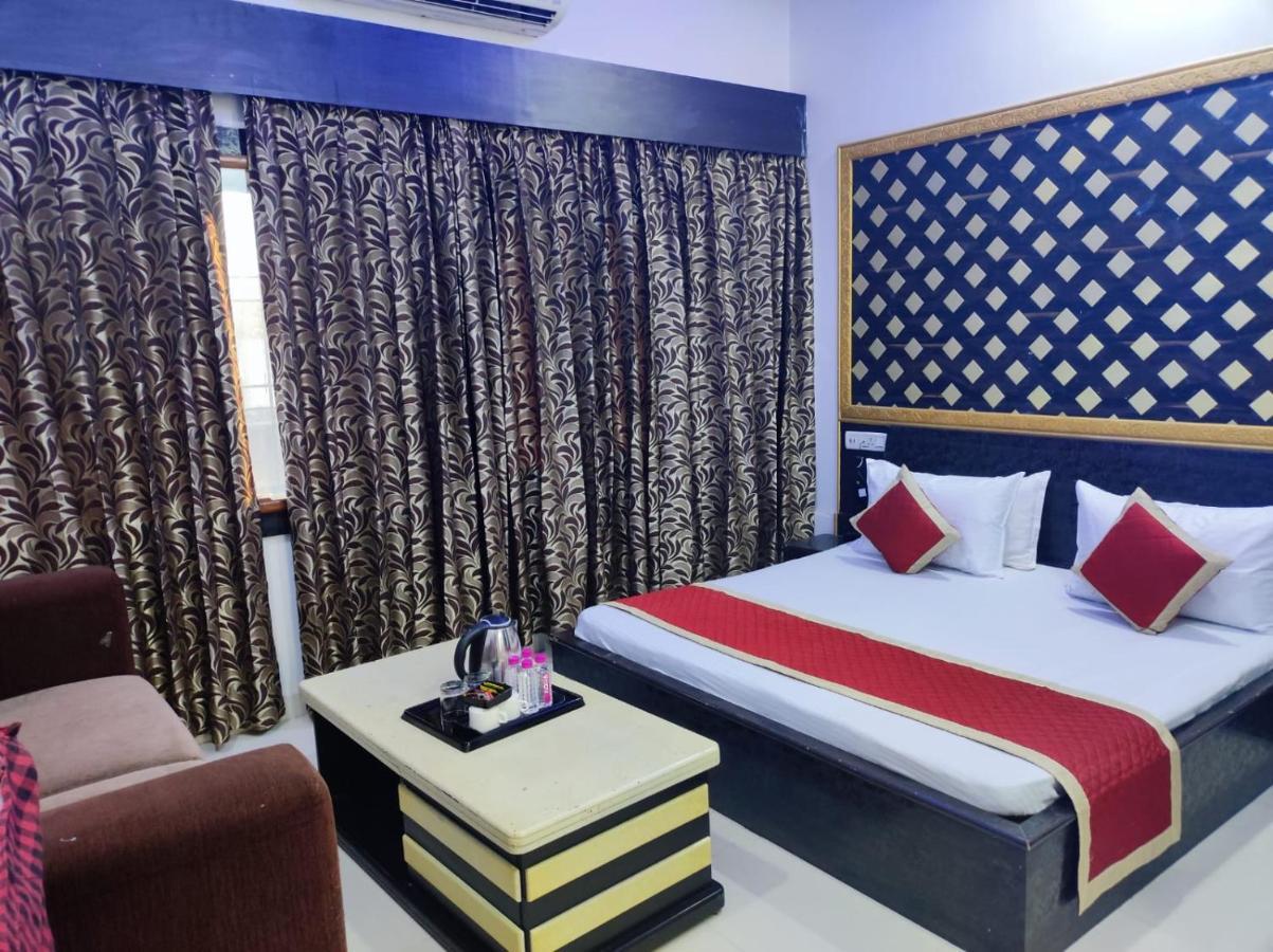 Citi Pride Garden And Hotel Ajmer Esterno foto